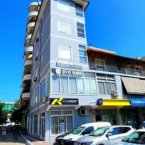 Brace Gjirokastër