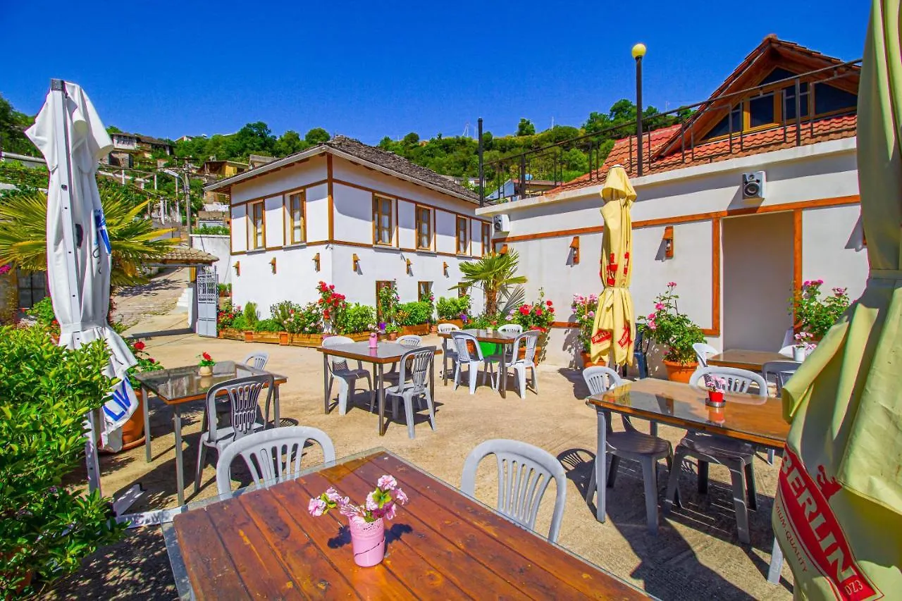 Hotel Bebej Tradicional Gjirokaster
