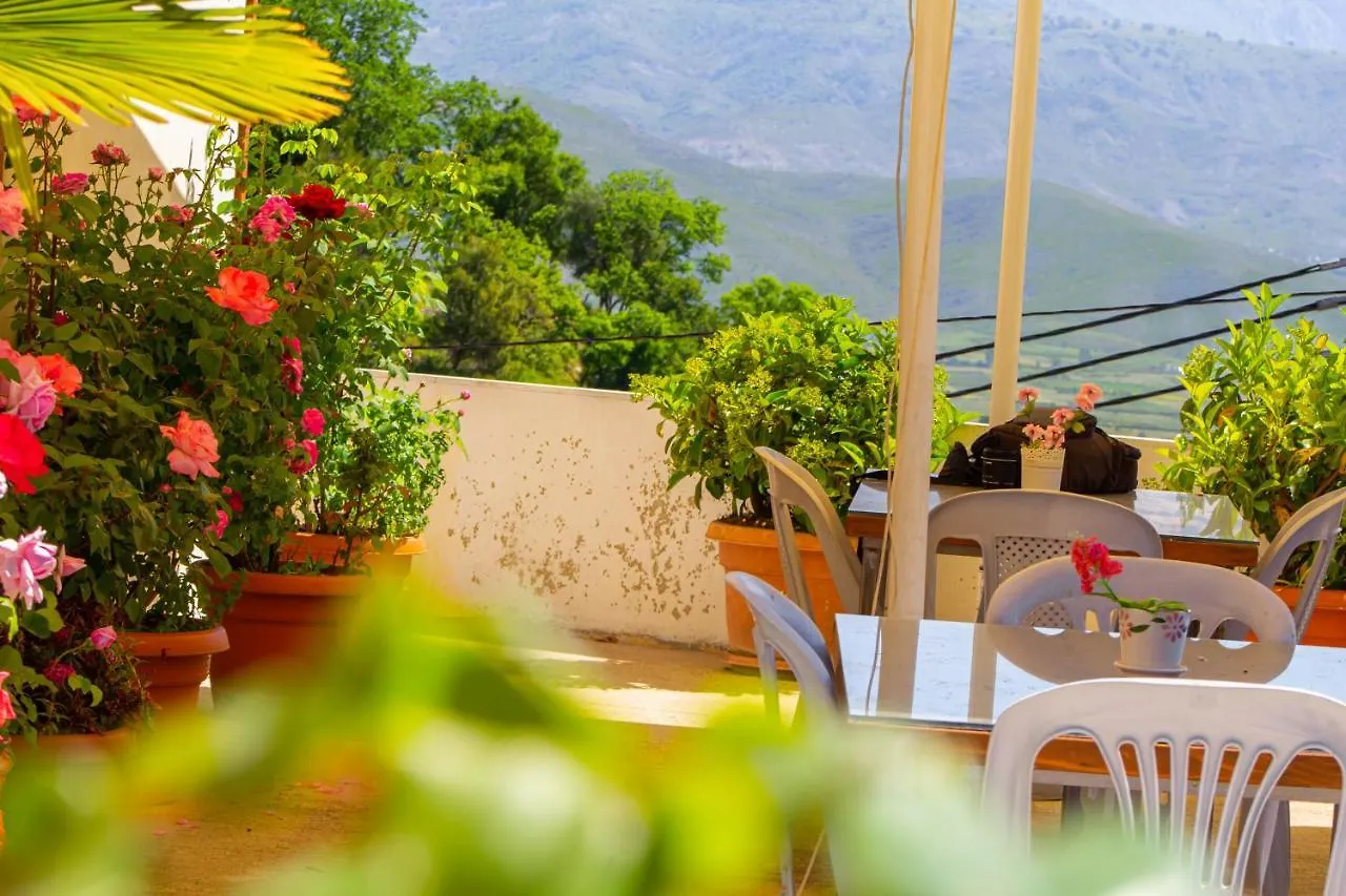 Hotel Bebej Tradicional Gjirokastër