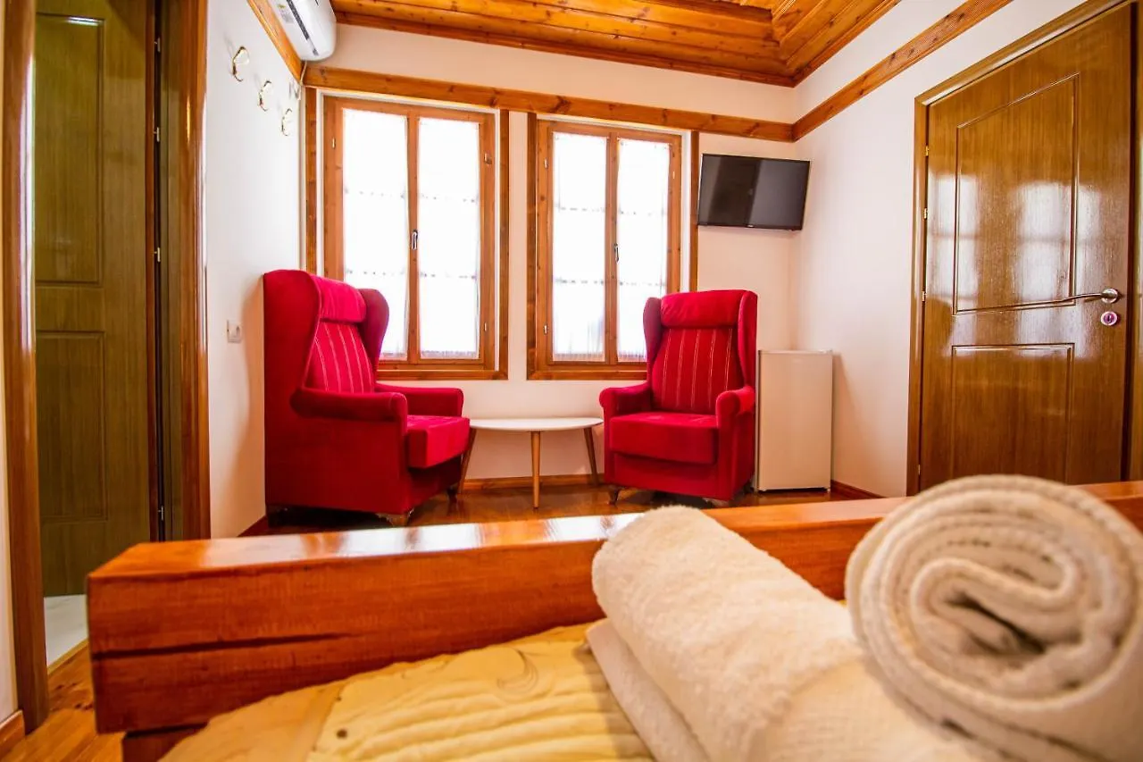 Hotel Bebej Tradicional Gjirokastra