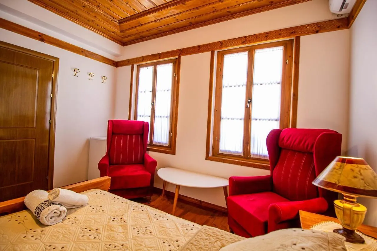 Hotel Bebej Tradicional Gjirokaster