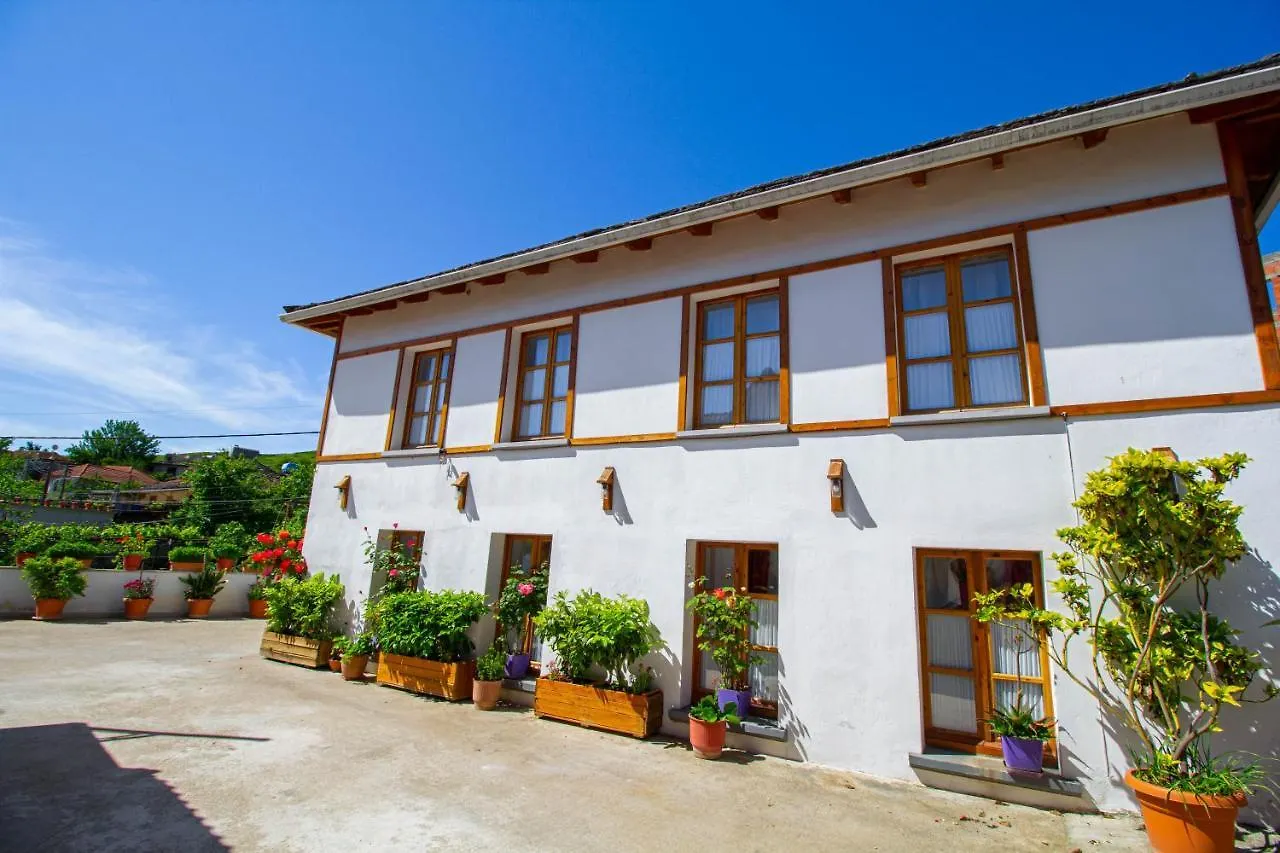 Hotel Bebej Tradicional Gjirokaster