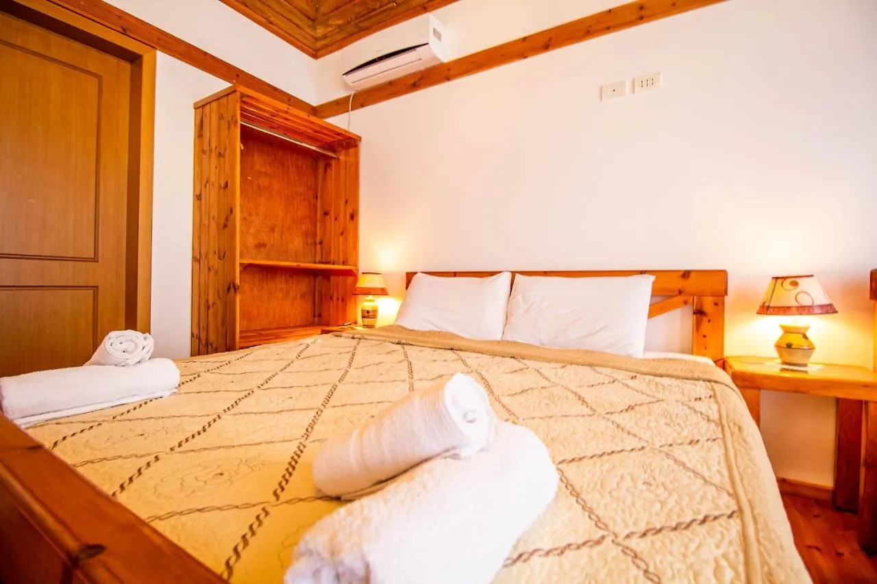 Hotel Bebej Tradicional Gjirokastër