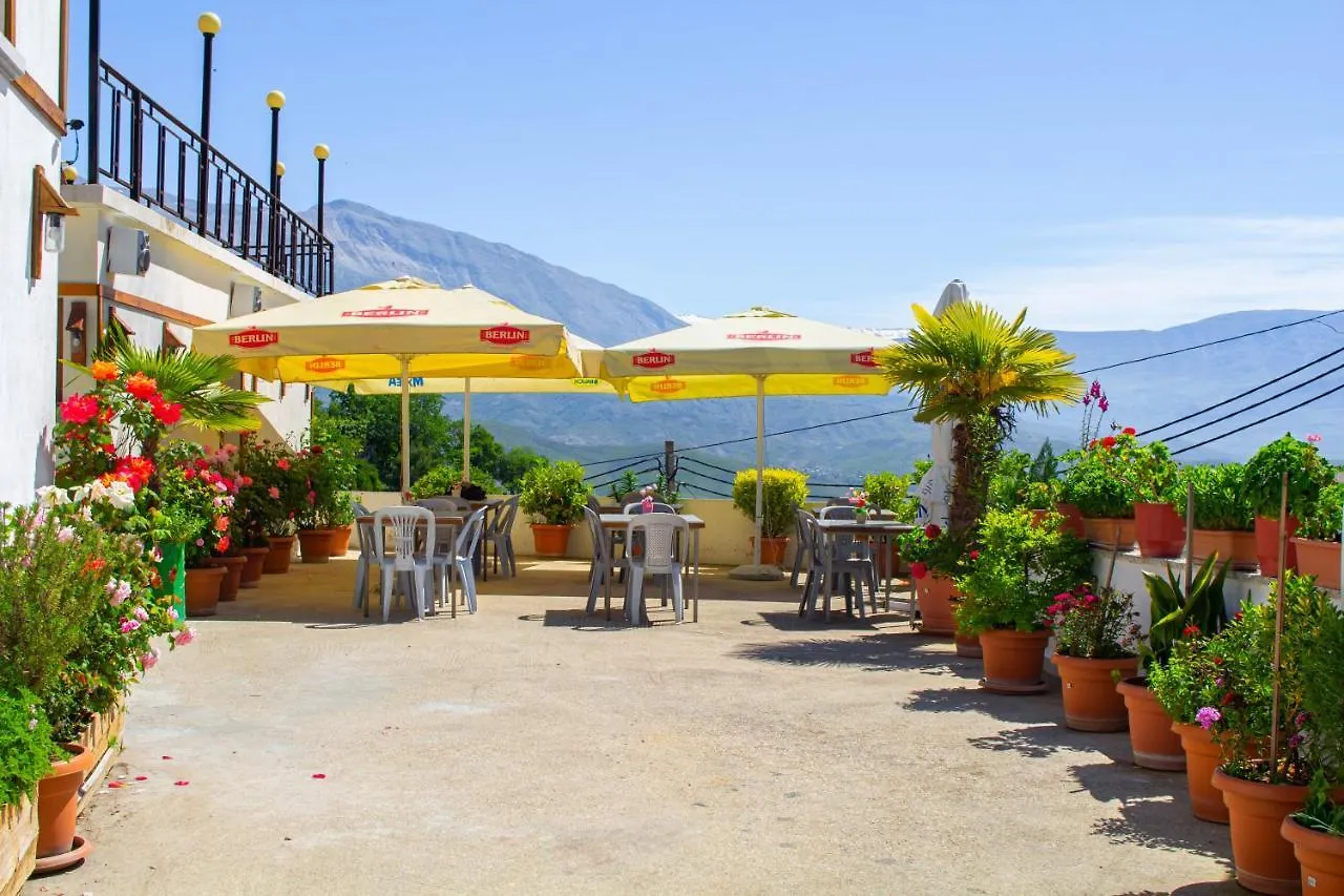 Hotel Bebej Tradicional Gjirokaster