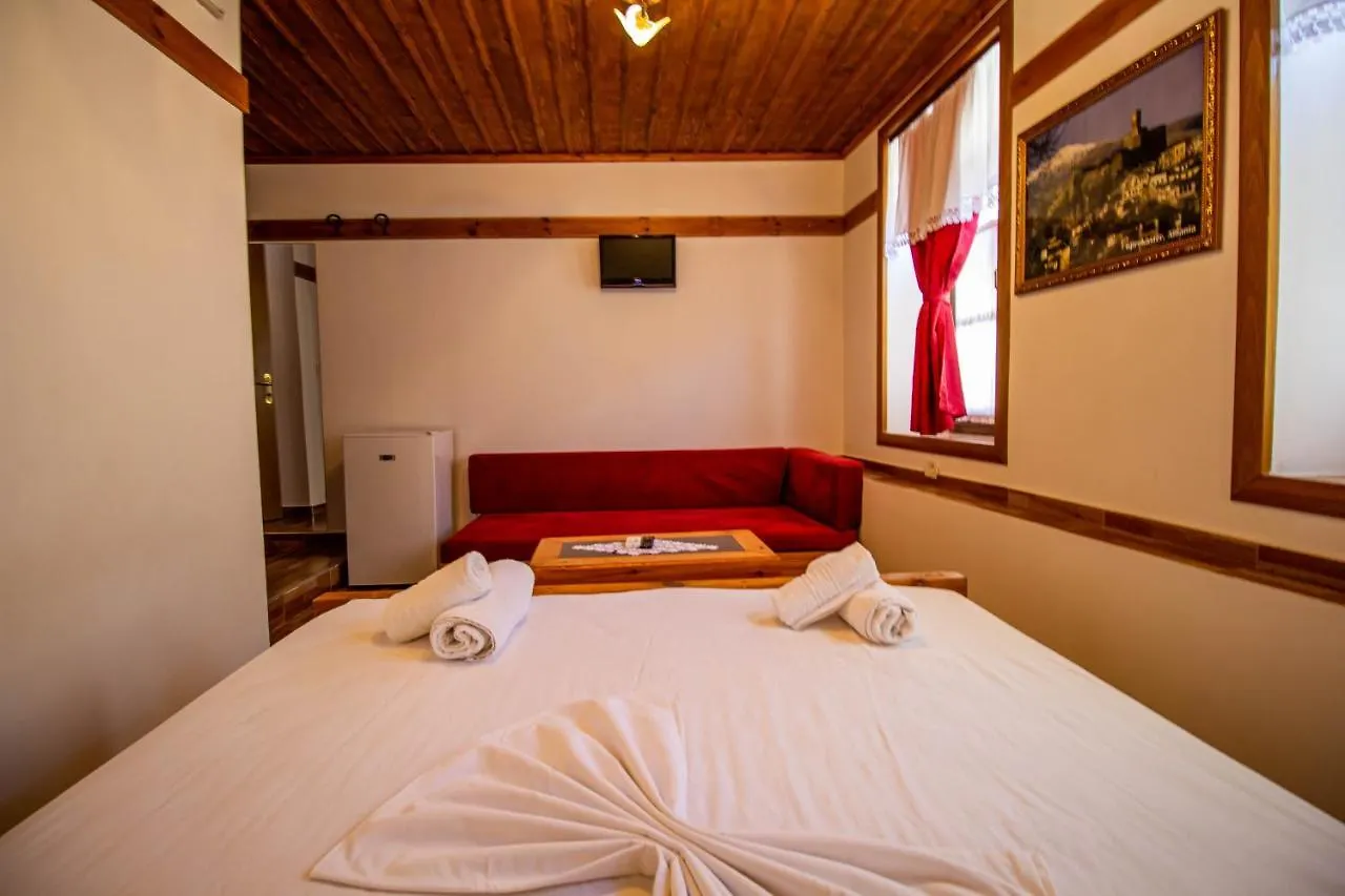 Hotel Bebej Tradicional Gjirokaster