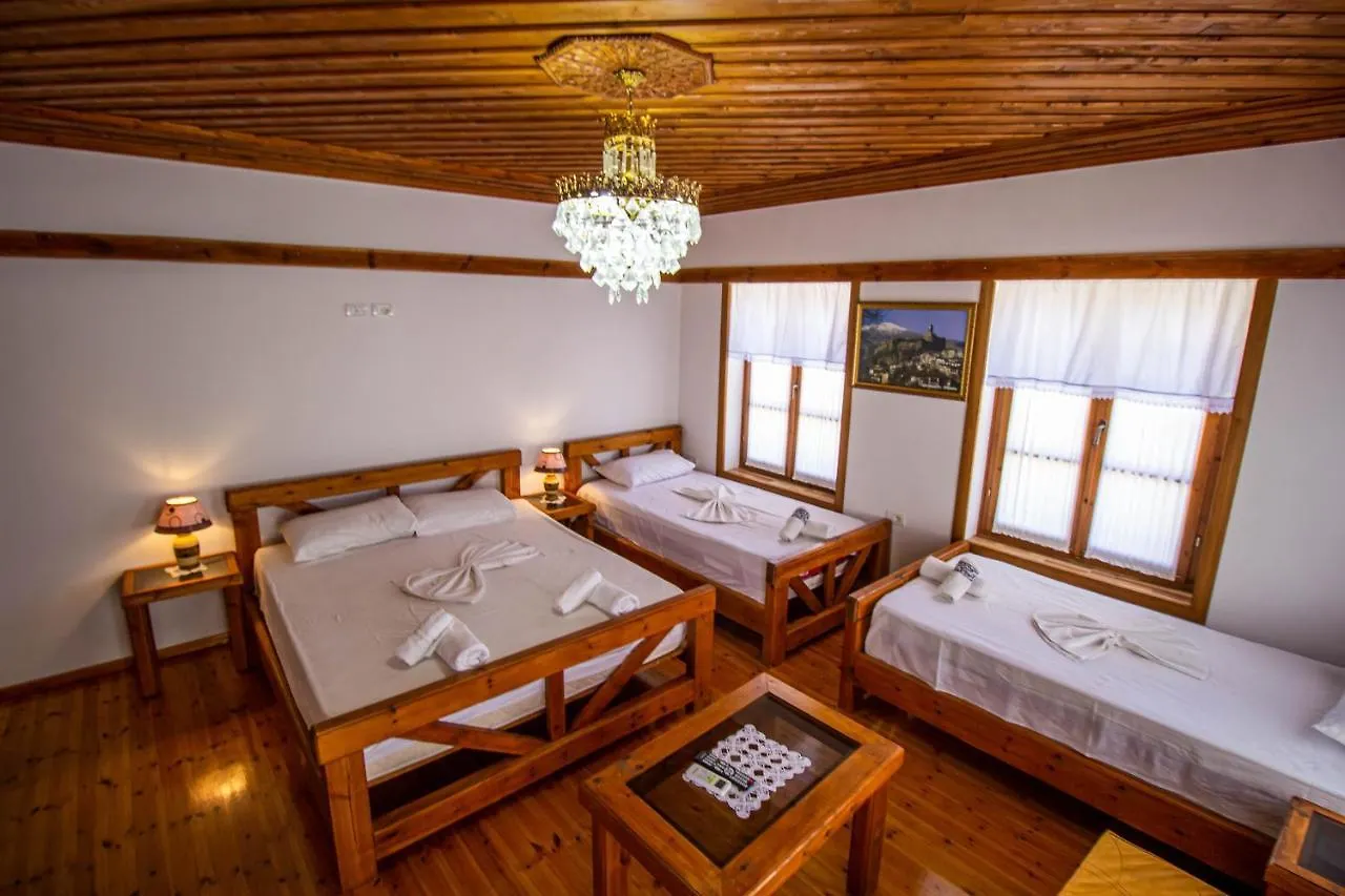 Hotel Bebej Tradicional Gjirokastër 3*,  Albanien
