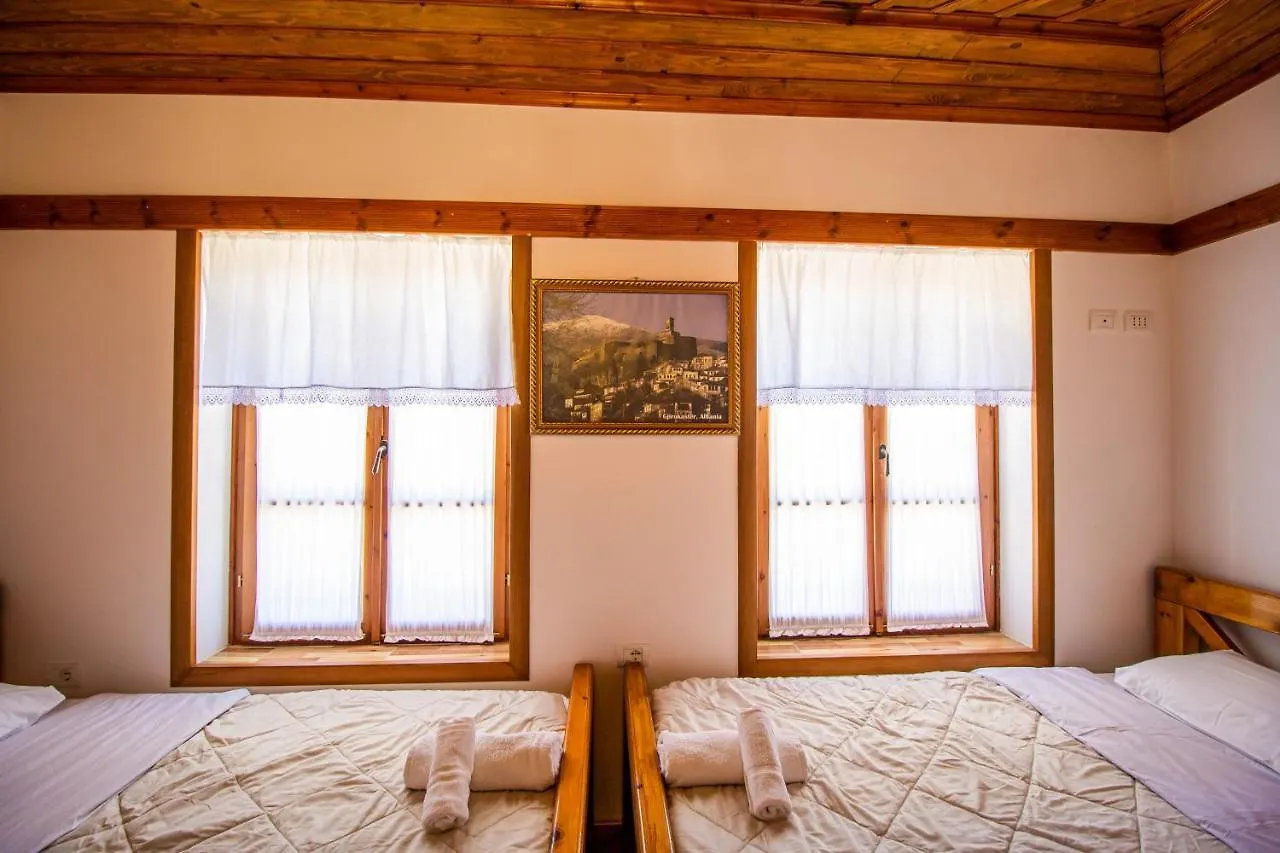 Hotel Bebej Tradicional Gjirokastër