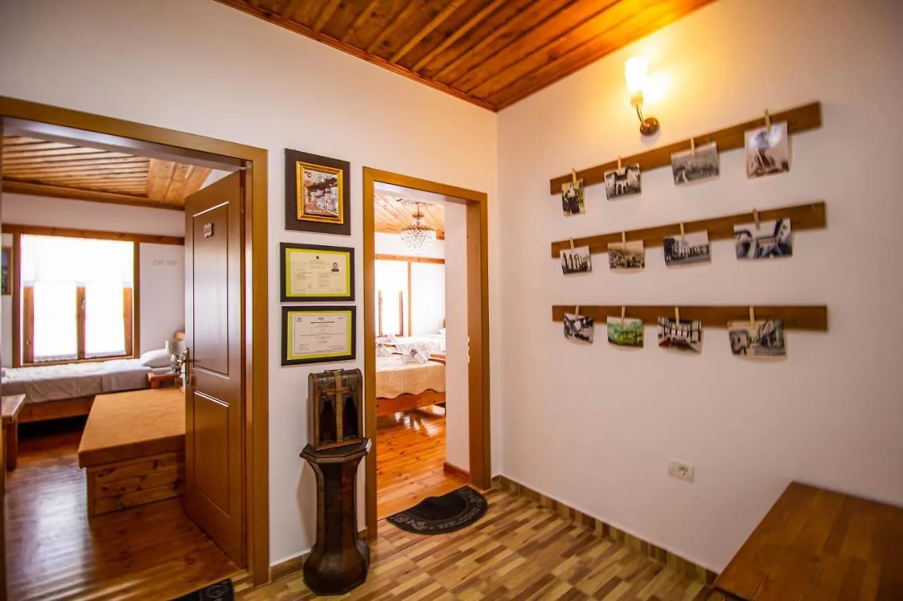 Hotel Bebej Tradicional Gjirokastër