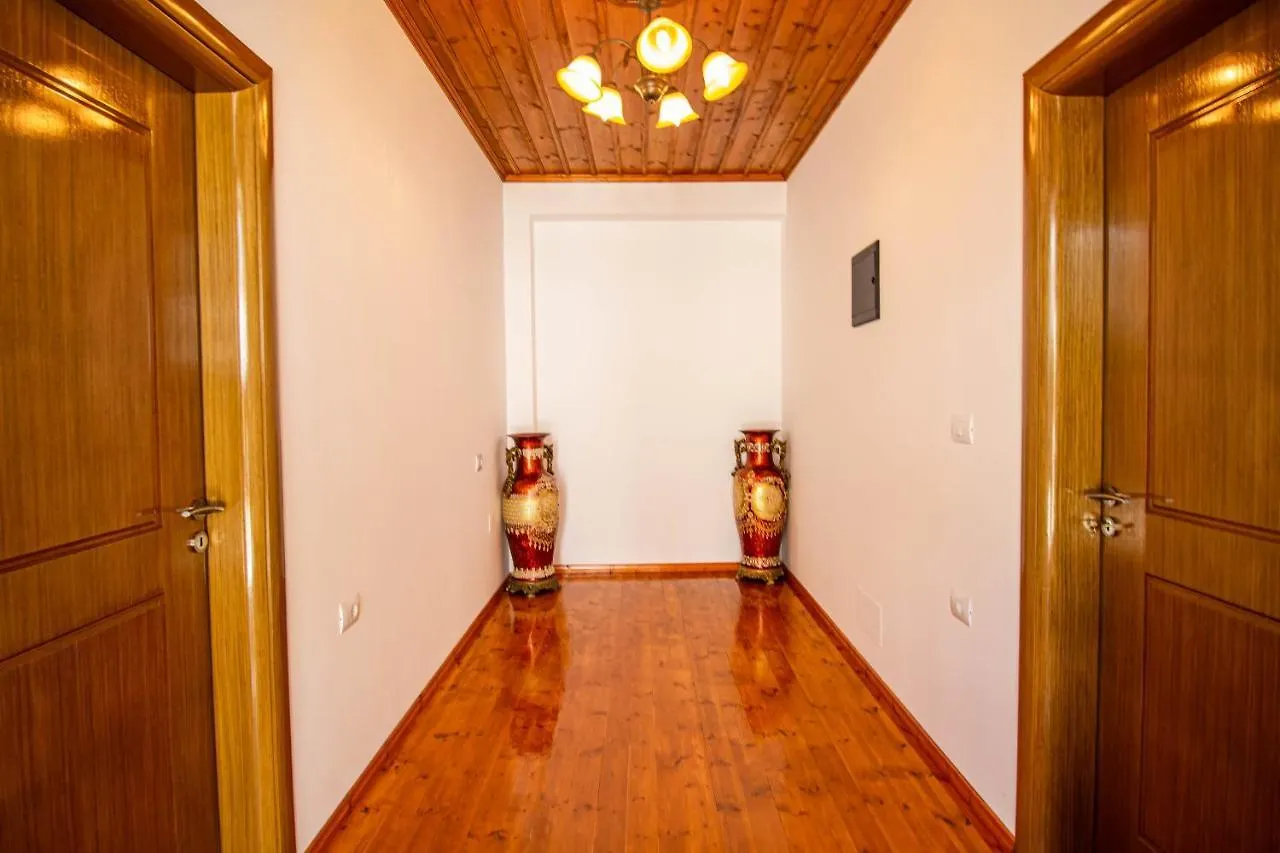 Hotel Bebej Tradicional Gjirokastër