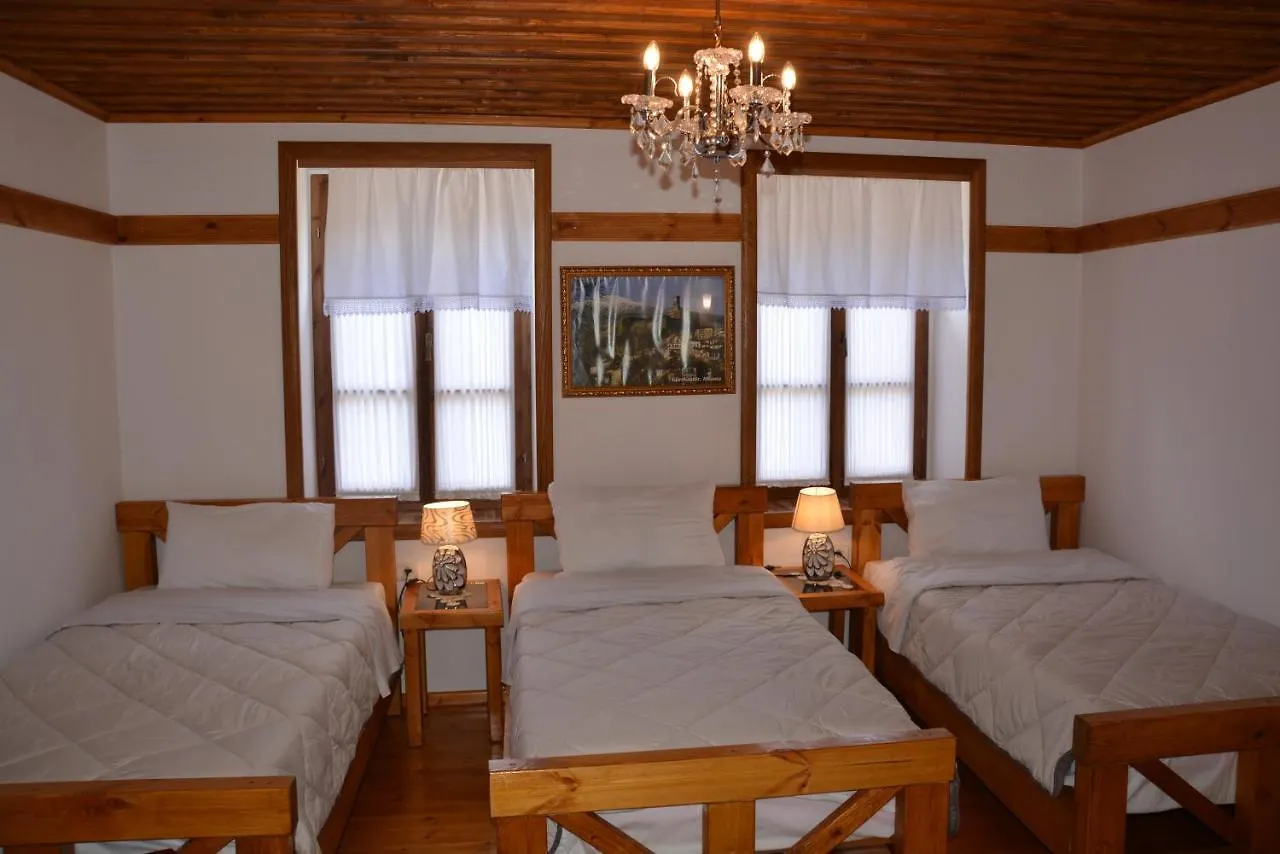 Hotel Bebej Tradicional Gjirokastër